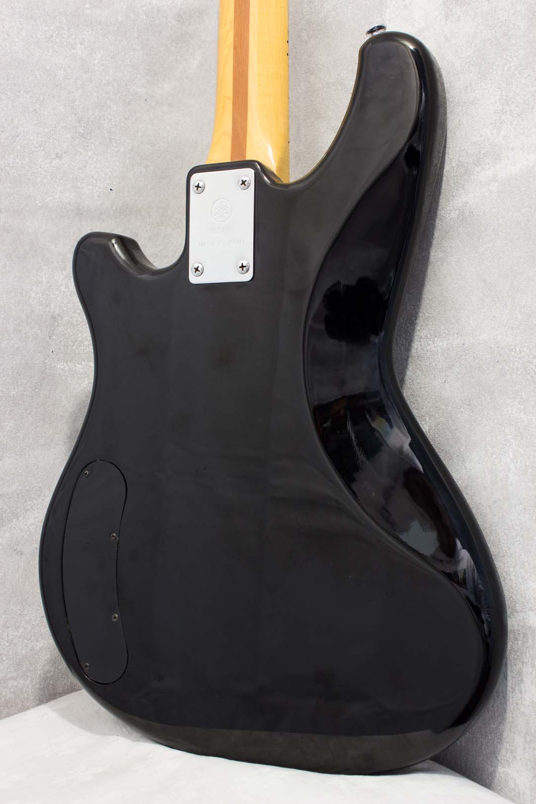 Yamaha Super Bass SB500S Black 1981