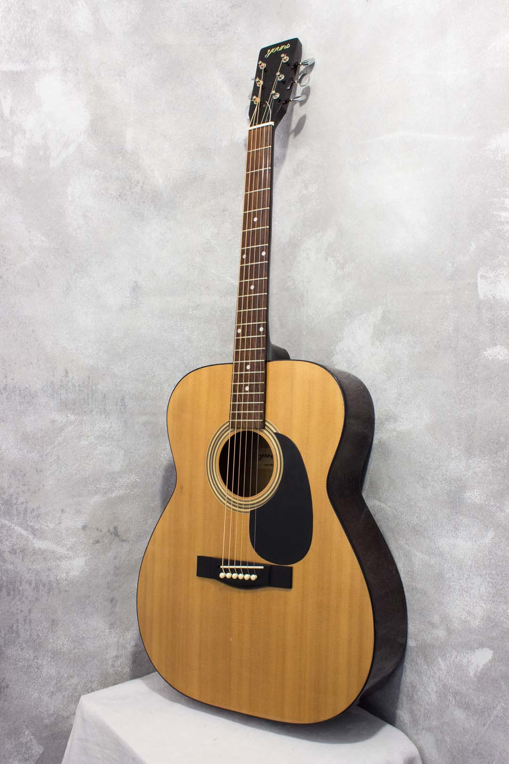 Yours Guitar Company Folk Size Acoustic 1970s