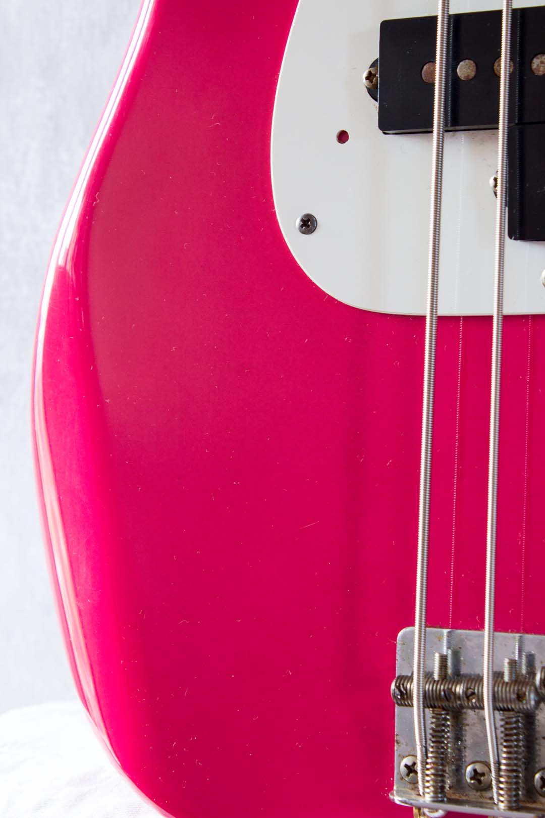 Yamaha PB400RA Bass Hot Pink 1985