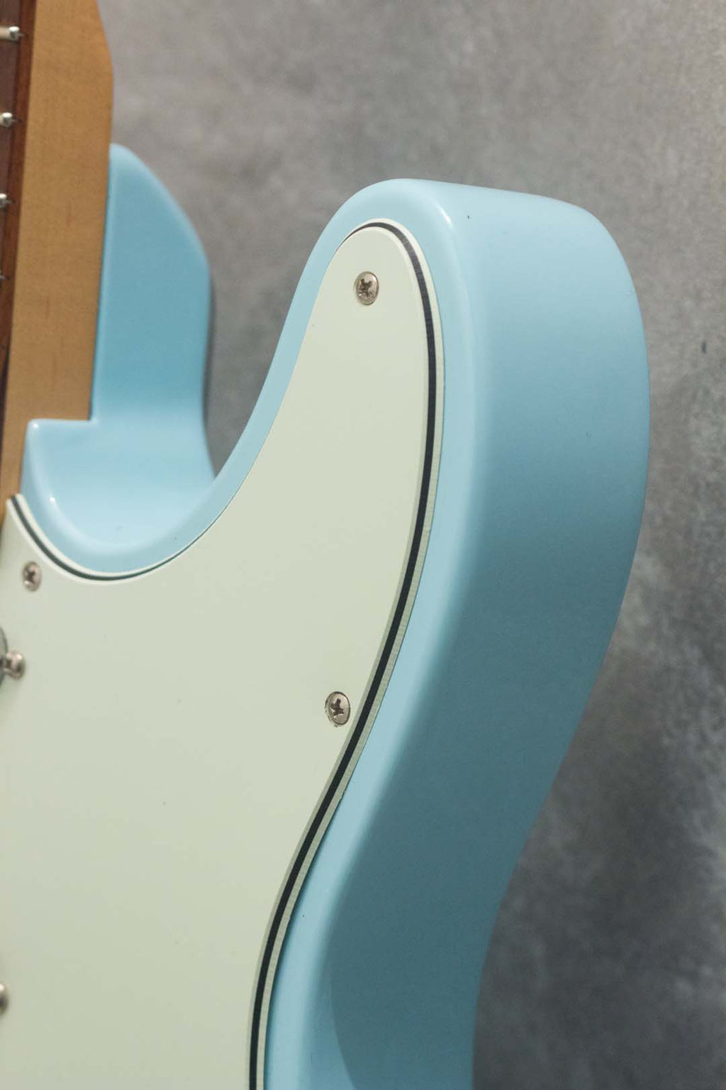 Fender Deluxe Nashville Telecaster Daphne Blue 2018