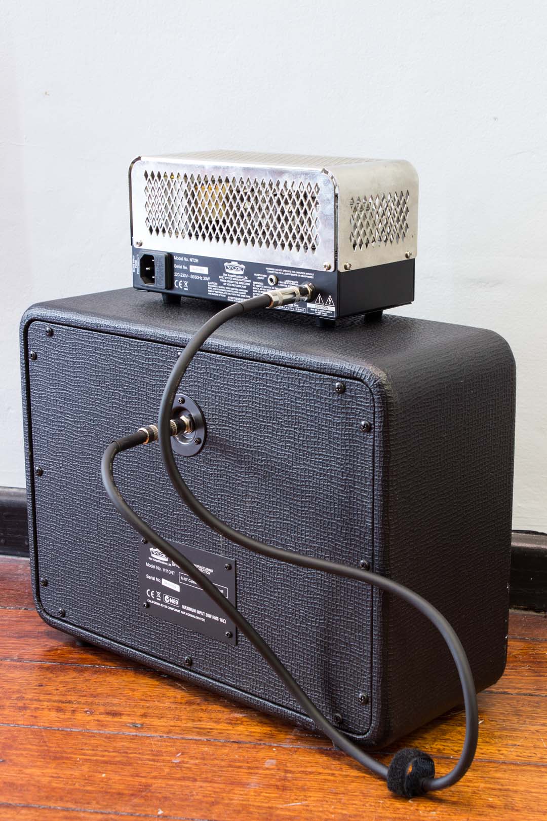 Vox 'Lil Night Train 2W Mini Guitar Amp Head and 1x10" Cab